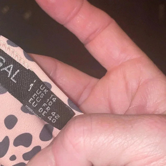 NASTY GAL BLUSH DALMATIAN PRINT “LETS GO TO THE BEACH” TIE BIKINI BOTTOM 10US - Picture 8 of 12